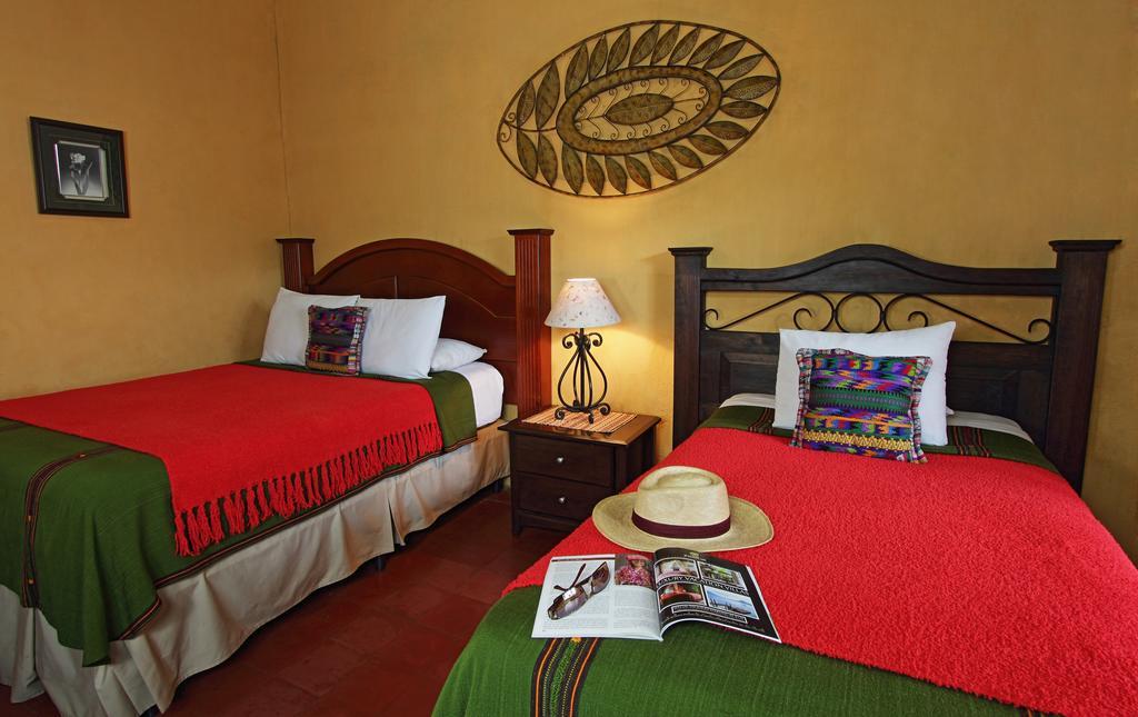 Hotel Palacio Chico 1850 Antigua Exterior photo